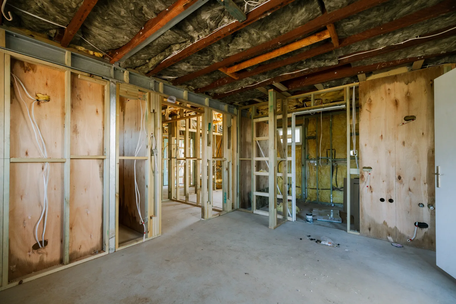 Interior wall framing with wiring during renovation, Farr Constructions Brisbane